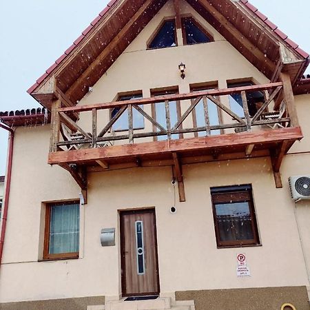 Apartament Casa Cu Balcon Braszów Zewnętrze zdjęcie
