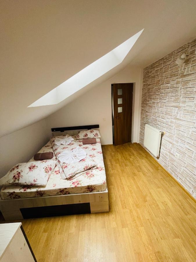Apartament Casa Cu Balcon Braszów Zewnętrze zdjęcie