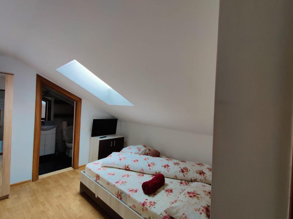 Apartament Casa Cu Balcon Braszów Zewnętrze zdjęcie